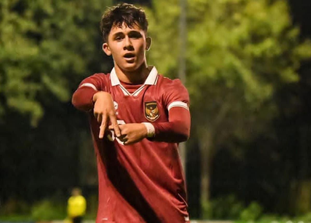 Pemain Keturunan Amar Rayhan Brkic Blak-blakan Ungkap Kesan Dilatih Bima Sakti di Timnas Indonesia U-17: Ramah dan Lucu Pemain Keturunan Amar Rayhan Brkic Blak-blakan Ungkap Kesan Dilatih Bima Sakti di Timnas Indonesia U-17: Ramah dan Lucu