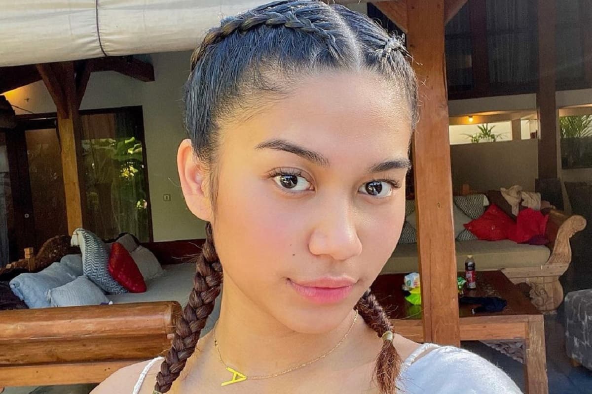 Azizah Salsha Bocorkan Fuji dan Asnawi Sudah Pacaran Azizah Salsha Bocorkan Fuji dan Asnawi Sudah Pacaran