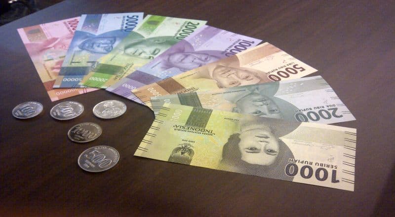 Heboh Uang Palsu Rp20 ribuan, Bagaimana Cara Membedakannya? Heboh Uang Palsu Rp20 ribuan, Bagaimana Cara Membedakannya?