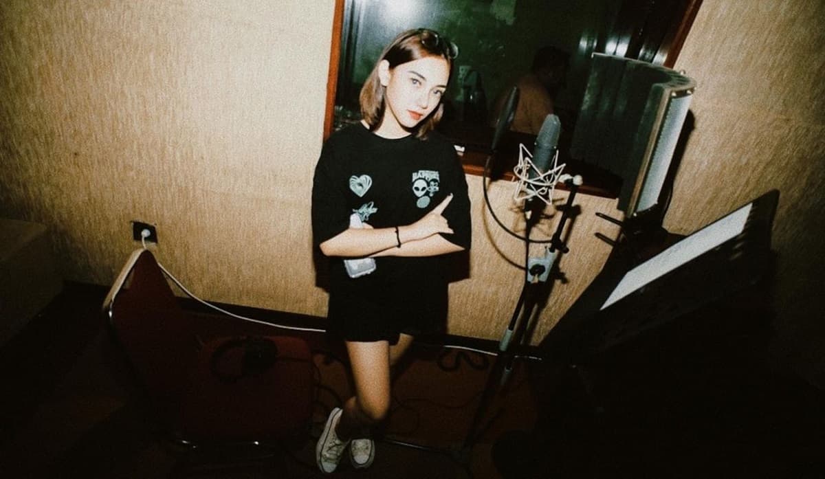 Angie Zelena Ungkap Kebiasaan Aneh Mencampur Makanan Angie Zelena Ungkap Kebiasaan Aneh Mencampur Makanan