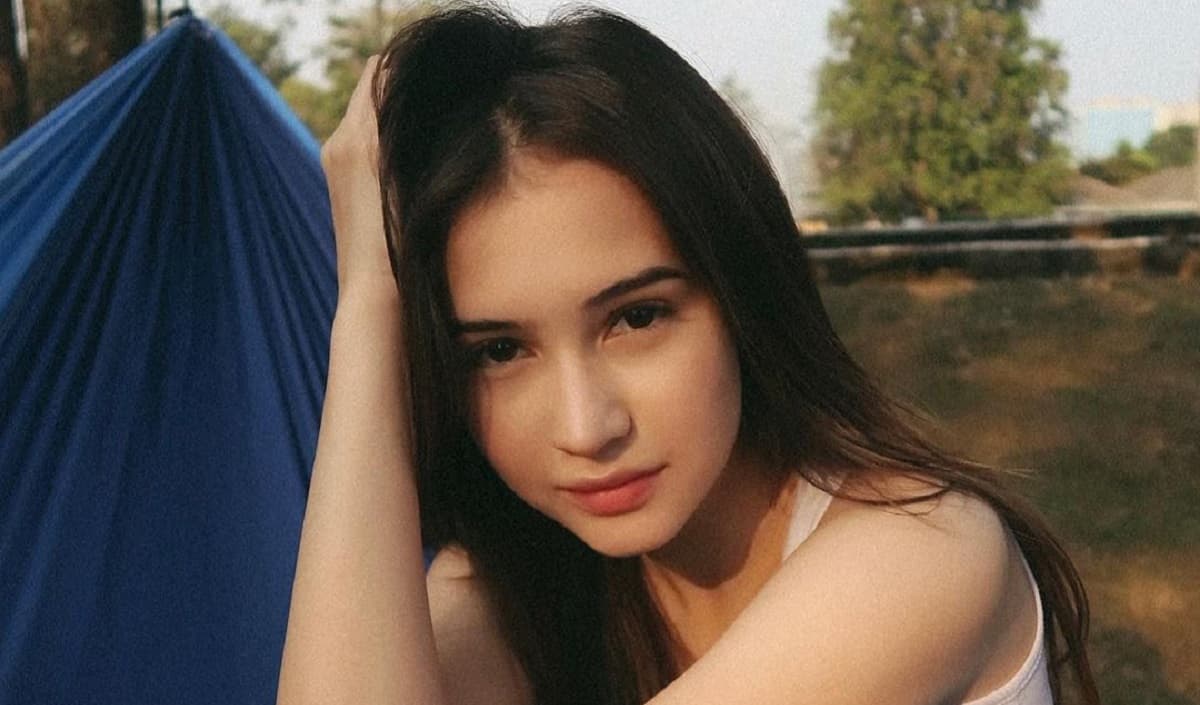 Ibunda Sebut Sandrinna Michelle Diduga Telah Dicuci Otak Ibunda Sebut Sandrinna Michelle Diduga Telah Dicuci Otak