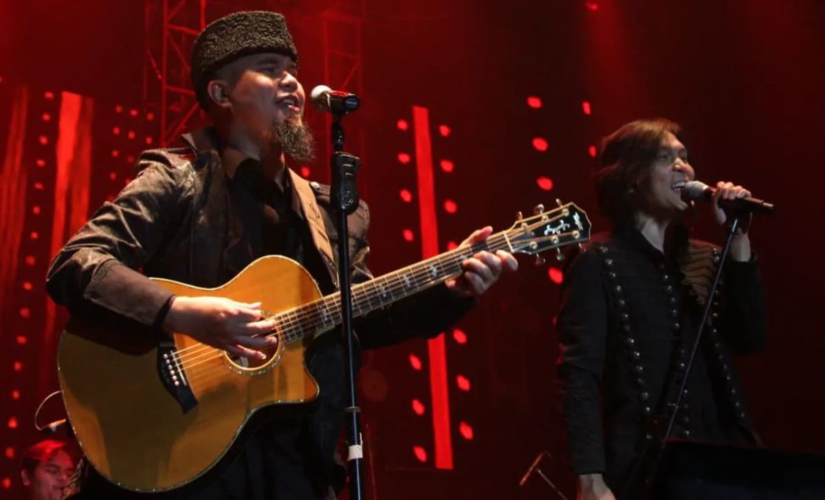 Alasan Once Mekel Ogah Nyanyikan Lagu Munajat Cinta untuk Dewa 19 Alasan Once Mekel Ogah Nyanyikan Lagu Munajat Cinta untuk Dewa 19