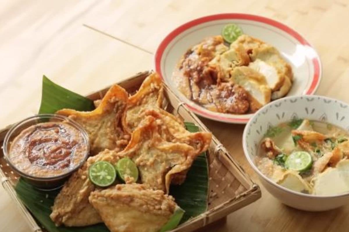 Resep Batagor Khas Bandung, Bisa Disajikan dengan Kuah dan Bumbu Kacang Resep Batagor Khas Bandung, Bisa Disajikan dengan Kuah dan Bumbu Kacang