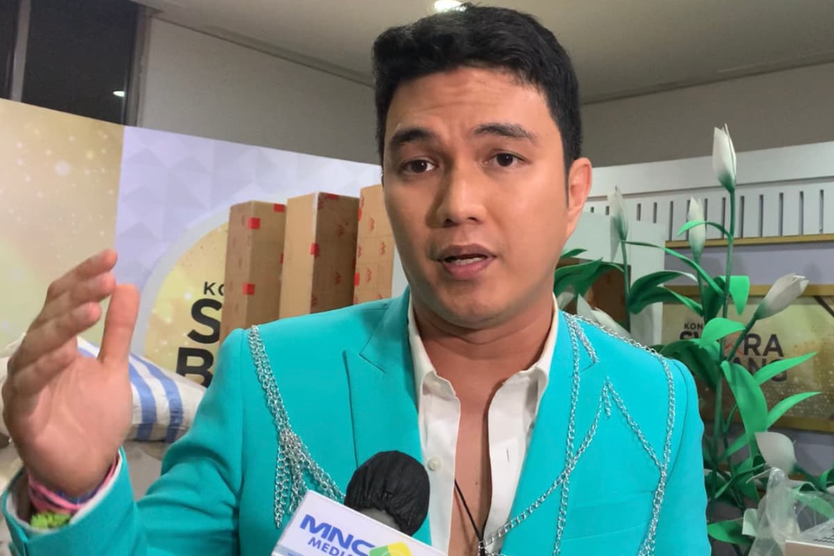 Aldi Taher Berkeinginan untuk Adopsi Anak Yatim Piatu dari Palestina Aldi Taher Berkeinginan untuk Adopsi Anak Yatim Piatu dari Palestina