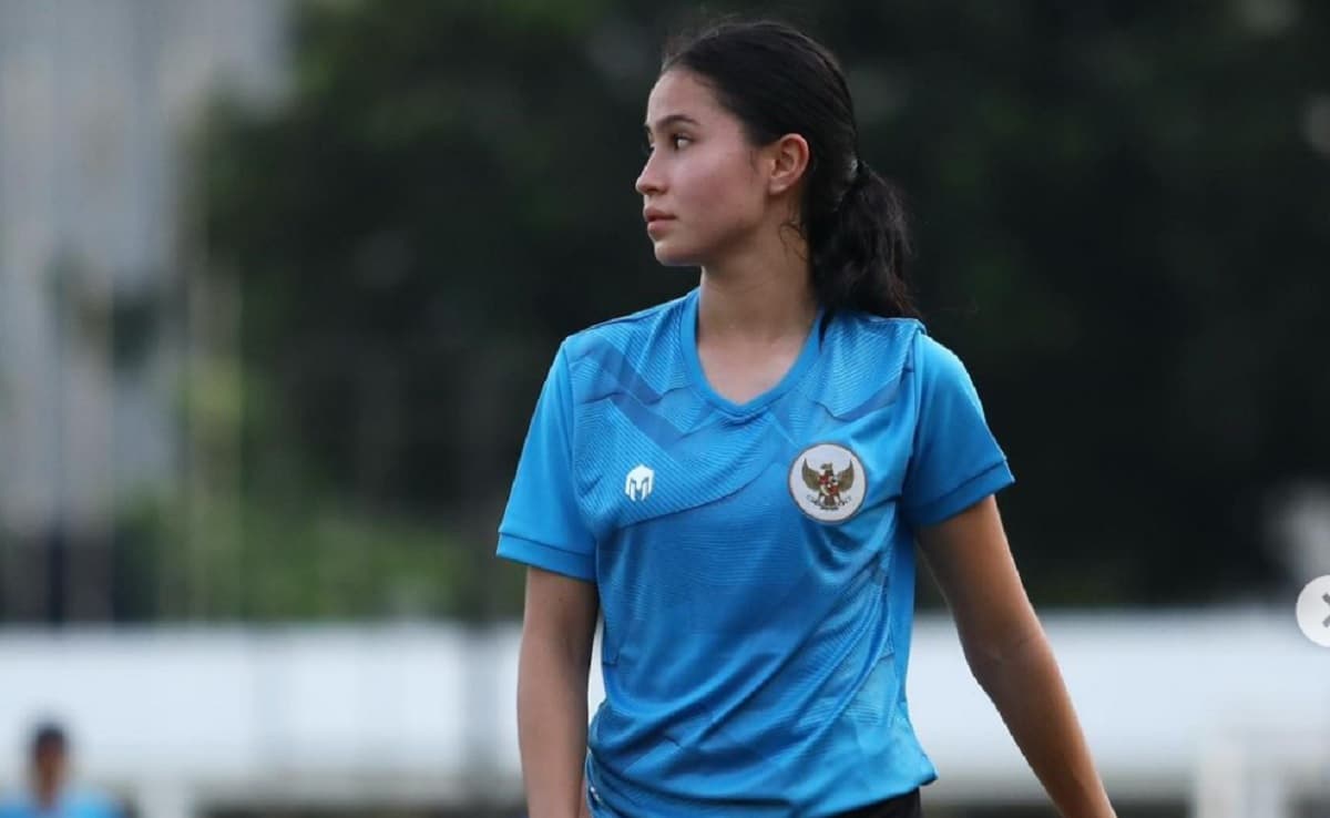 Potret dan Profil Sabreena Dessler, Mantan Persija yang Jadi Duta Piala Dunia U-17 Potret dan Profil Sabreena Dessler, Mantan Persija yang Jadi Duta Piala Dunia U-17