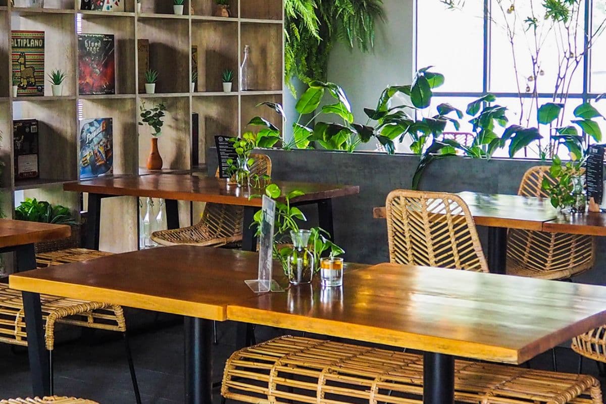 5 Rekomendasi Tempat Hangout di Daerah Pondok Indah, Habiskan Weekend Bareng Keluarga 5 Rekomendasi Tempat Hangout di Daerah Pondok Indah, Habiskan Weekend Bareng Keluarga