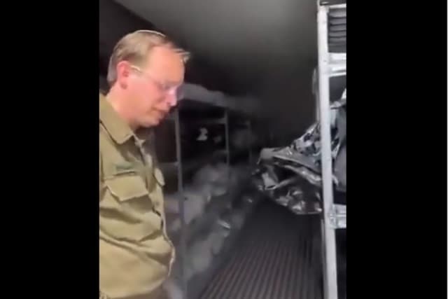 Viral Mayat Tentara Israel Mengeluarkan Bau Busuk, Netizen Sebut Akibat Berbuat Zalim Viral Mayat Tentara Israel Mengeluarkan Bau Busuk, Netizen Sebut Akibat Berbuat Zalim