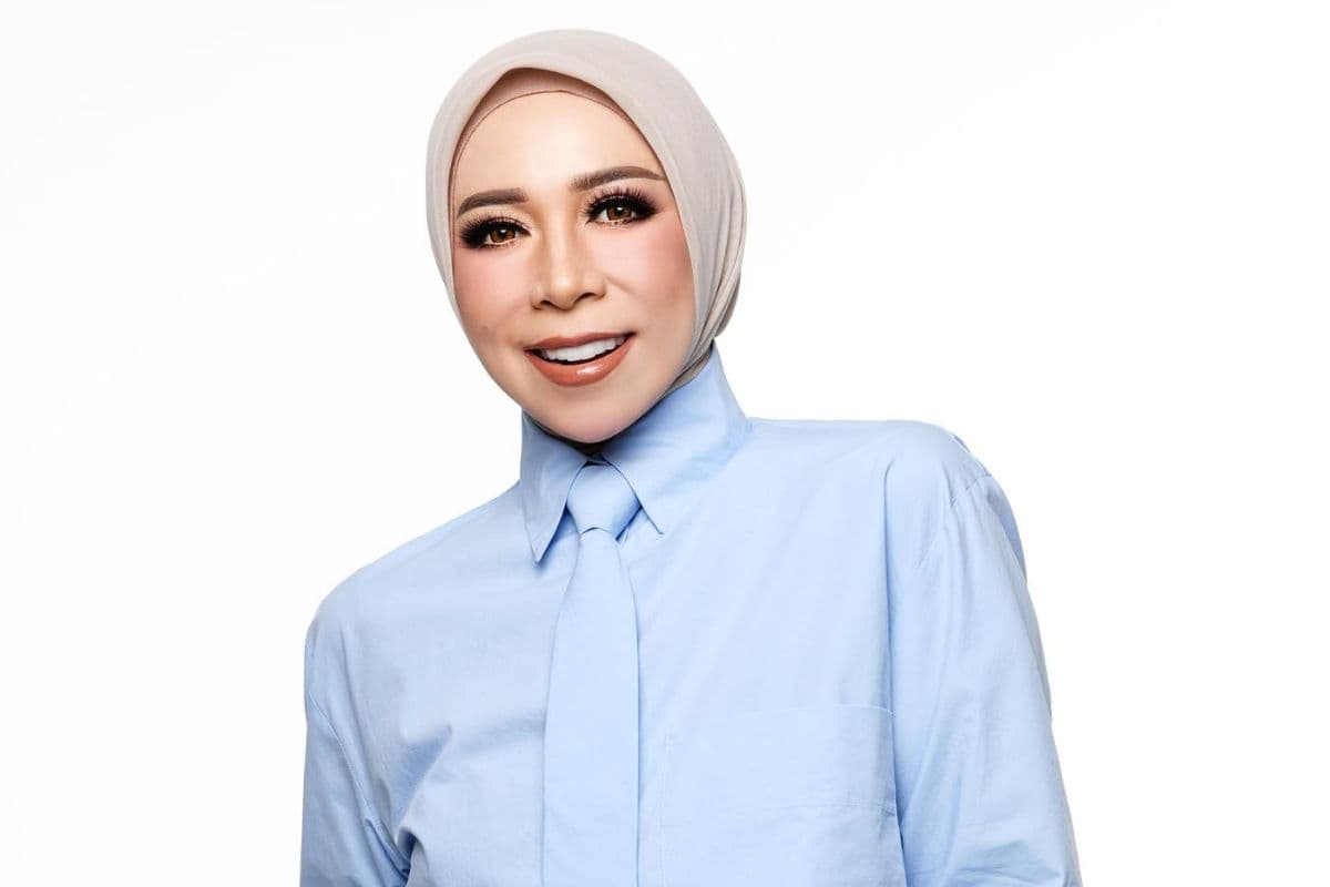 Potret dan Profil Melly Goeslaw, Musisi yang Diisukan Selingkuhan Polisi Potret dan Profil Melly Goeslaw, Musisi yang Diisukan Selingkuhan Polisi