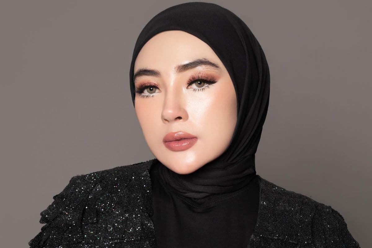 Potret dan Profil Shella Saukia, Pengusaha Skincare yang Sumbang Rp1 Miliar untuk Palestina Potret dan Profil Shella Saukia, Pengusaha Skincare yang Sumbang Rp1 Miliar untuk Palestina