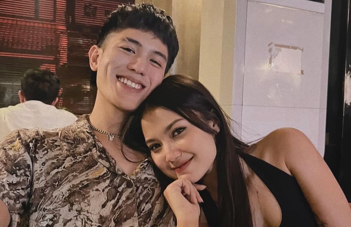 Alasan Julian Jacob dan Mirriam Eka Tak Pakai Jasa Baby Sitter Alasan Julian Jacob dan Mirriam Eka Tak Pakai Jasa Baby Sitter