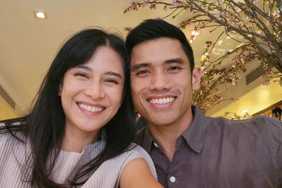 Potret dan Profil Maulana Indraguna Sutowo, Suami Dian Sastro yang Ogah Nonton Gadis Kretek Potret dan Profil Maulana Indraguna Sutowo, Suami Dian Sastro yang Ogah Nonton Gadis Kretek