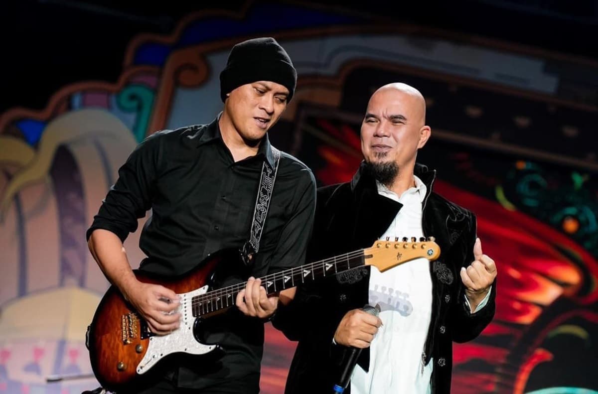 Alasan Andra Ramadhan Gabung Jadi Gitaris Dewa 19 Alasan Andra Ramadhan Gabung Jadi Gitaris Dewa 19