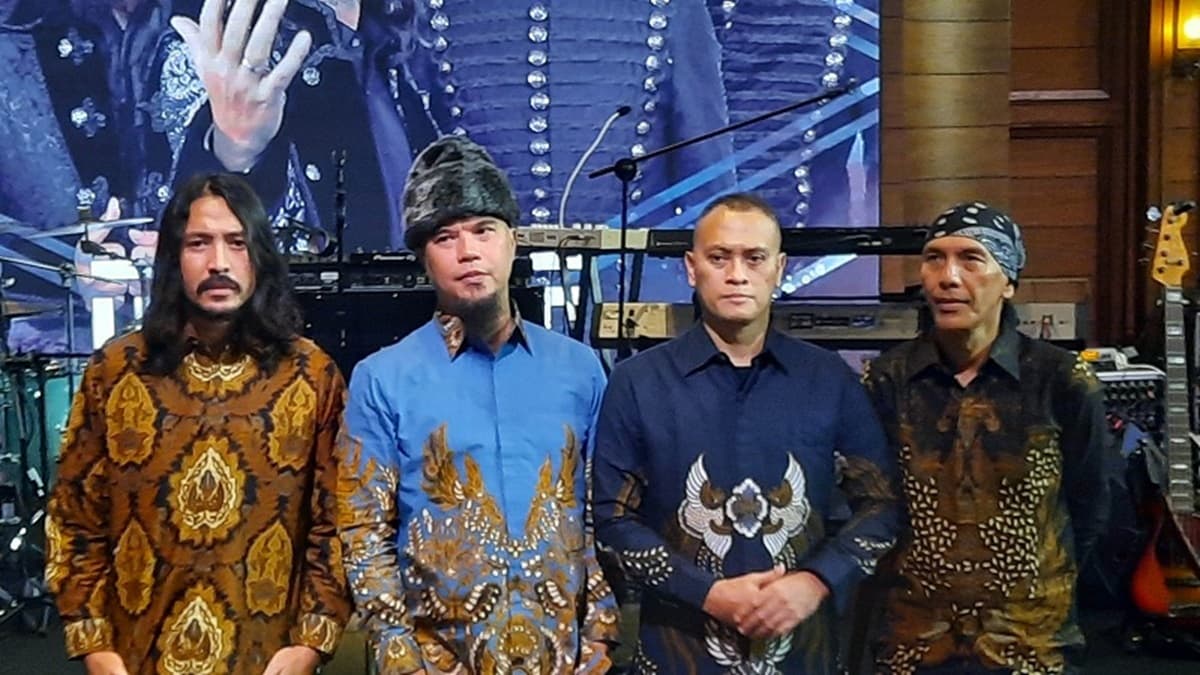 Alasan Dewa 19 dan Slank Pernah Ribut di Masa Lalu Alasan Dewa 19 dan Slank Pernah Ribut di Masa Lalu