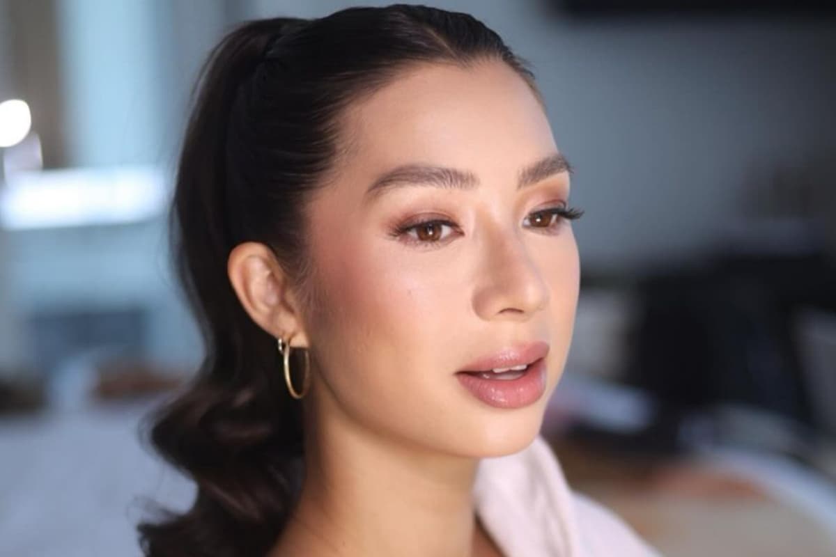 Biodata dan Agama Jennifer Bachdim, Artis yang Jalin Hubungan Jarak Jauh dengan Suami Biodata dan Agama Jennifer Bachdim, Artis yang Jalin Hubungan Jarak Jauh dengan Suami