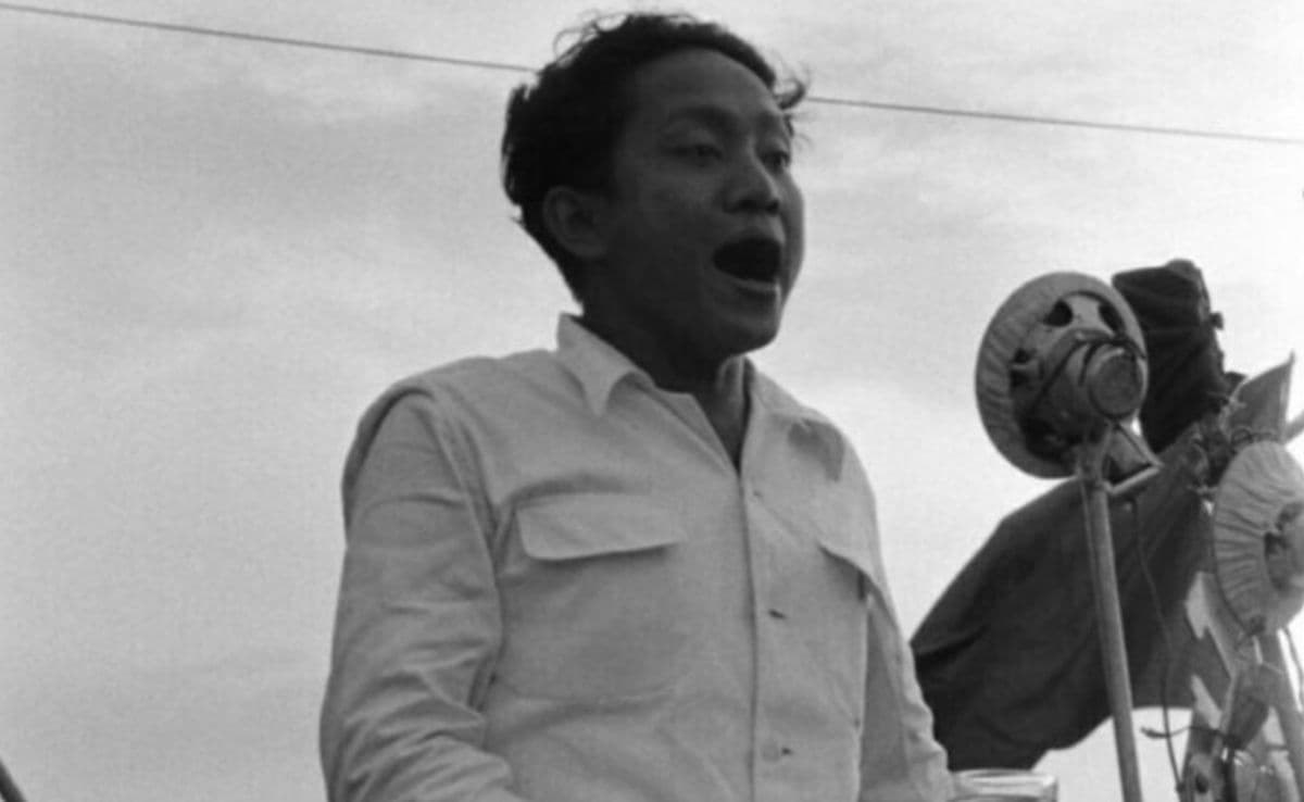 4 Tokoh G30S PKI yang Berujung Eksekusi Mati, Salah Satunya Masih Sempat Minta Rokok 4 Tokoh G30S PKI yang Berujung Eksekusi Mati, Salah Satunya Masih Sempat Minta Rokok