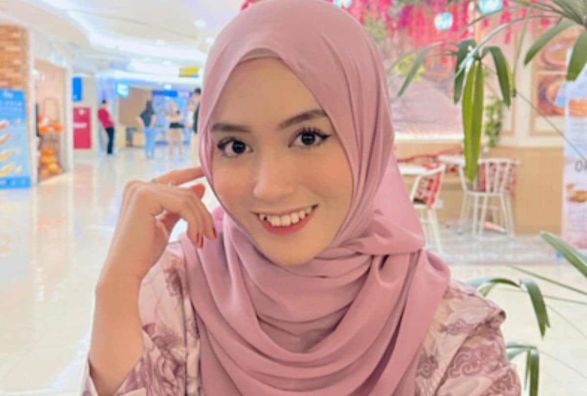 Potret cantik Nabilah Ayu, Pemeran film Jomblo fi Sabililah Potret cantik Nabilah Ayu, Pemeran film Jomblo fi Sabililah