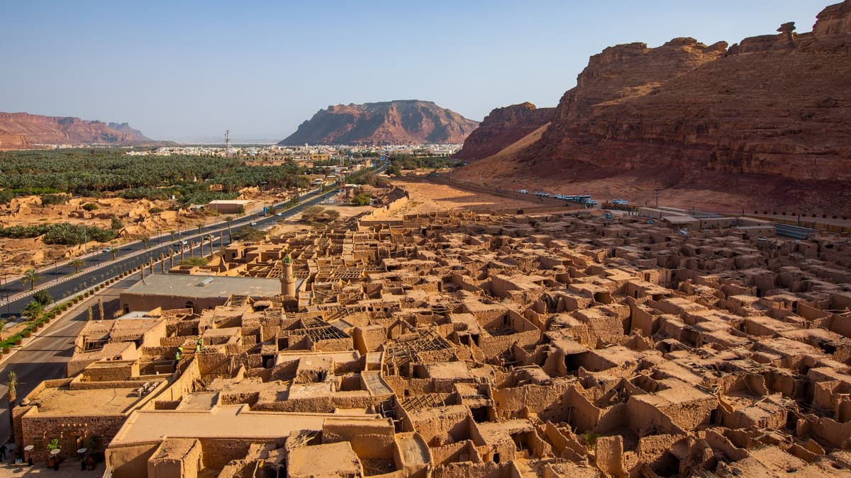 8 Fakta Menarik AlUla, Kota Terkutuk di Saudi yang Jadi Situs Warisan Dunia 8 Fakta Menarik AlUla, Kota Terkutuk di Saudi yang Jadi Situs Warisan Dunia