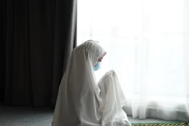 Kisah Bule Cantik Ucap Syahadat Setelah Jatuh Cinta Lihat Hijab Kisah Bule Cantik Ucap Syahadat Setelah Jatuh Cinta Lihat Hijab