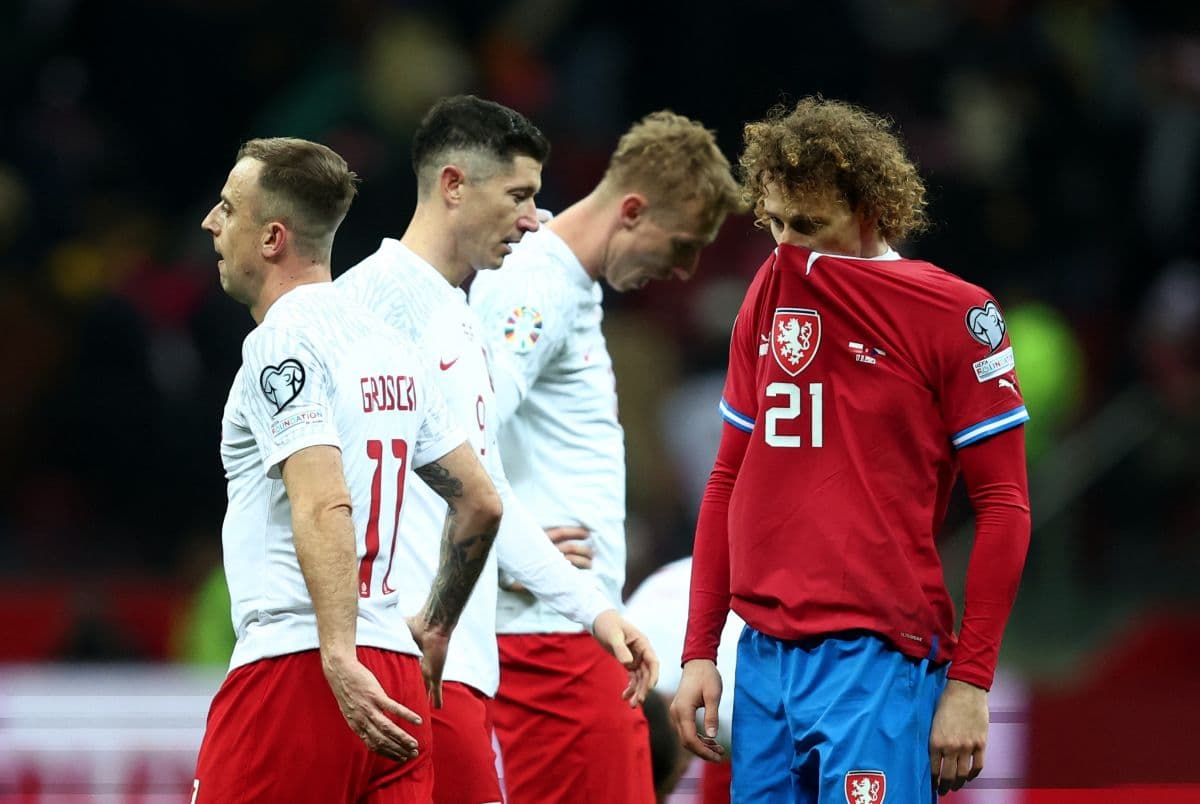 Hasil Drawing Playoff Piala Eropa 2024: Polandia vs Estonia hingga Bosnia vs Ukraina Berebut 3 Tiket Tersisa! Hasil Drawing Playoff Piala Eropa 2024: Polandia vs Estonia hingga Bosnia vs Ukraina Berebut 3 Tiket Tersisa!