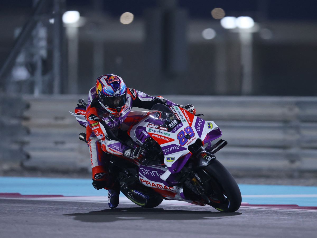 Momen Manajer Ducati Lenovo Davide Tardozzi Halangi Jorge Martin di Latihan MotoGP Valencia 2023, Drama Muncul Lagi? Momen Manajer Ducati Lenovo Davide Tardozzi Halangi Jorge Martin di Latihan MotoGP Valencia 2023, Drama Muncul Lagi?