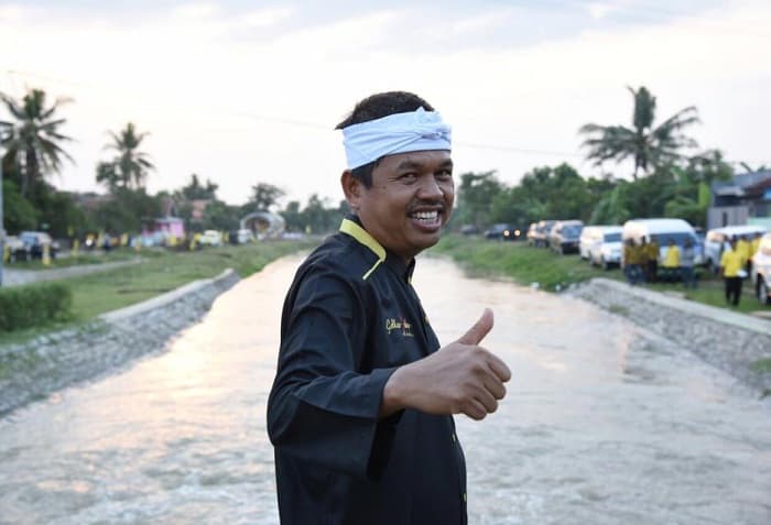 Intip 4 Potret Cantik Istri Baru Dedi Mulyadi Intip 4 Potret Cantik Istri Baru Dedi Mulyadi