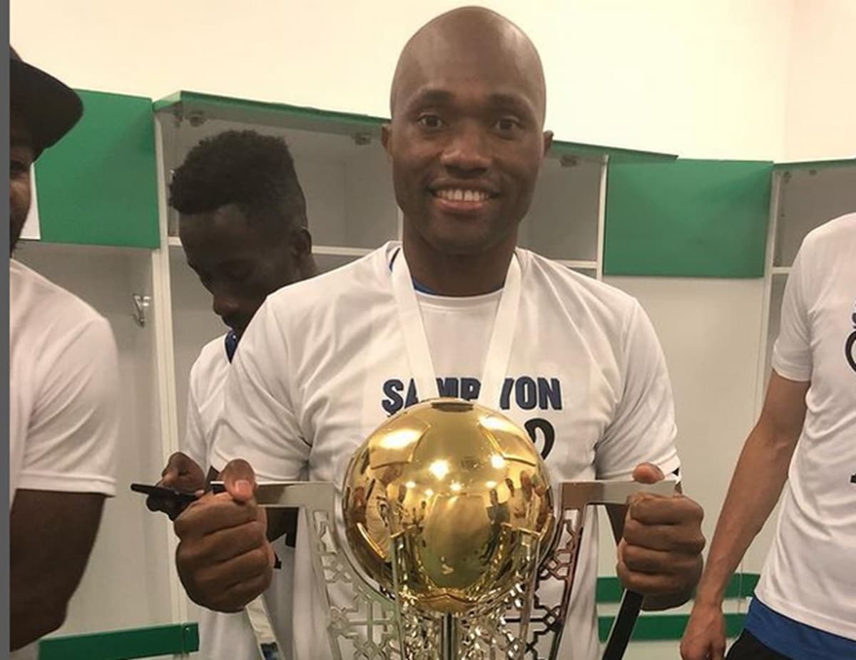 5 Fakta Christian Bekamenga Pemain yang Pernah Kabur dari Persib Bandung, Nomor 1 Bikin Bobotoh Kagum! 5 Fakta Christian Bekamenga Pemain yang Pernah Kabur dari Persib Bandung, Nomor 1 Bikin Bobotoh Kagum!