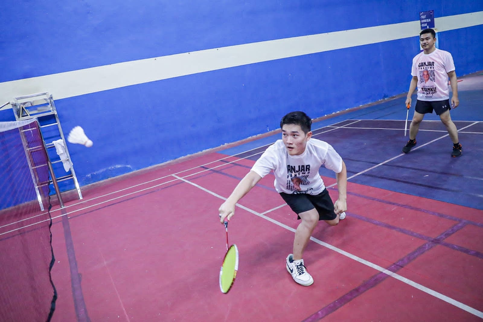 Gali Potensi Anak Muda, Relawan Ganjar Adakan Pertandingan Badminton di Palembang Gali Potensi Anak Muda, Relawan Ganjar Adakan Pertandingan Badminton di Palembang