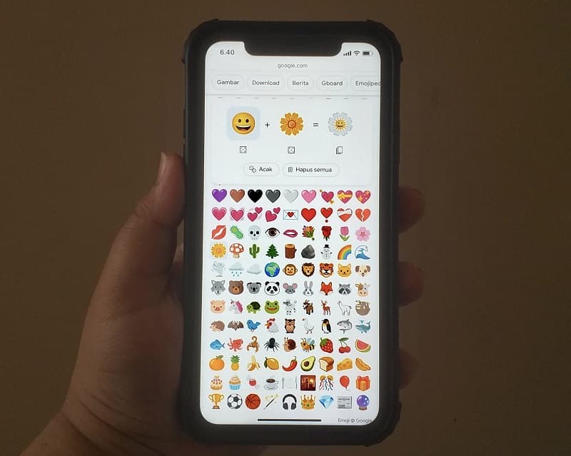Ternyata Ini Arti Emoji Wajah dengan Tangan Menutup Mulut Ternyata Ini Arti Emoji Wajah dengan Tangan Menutup Mulut