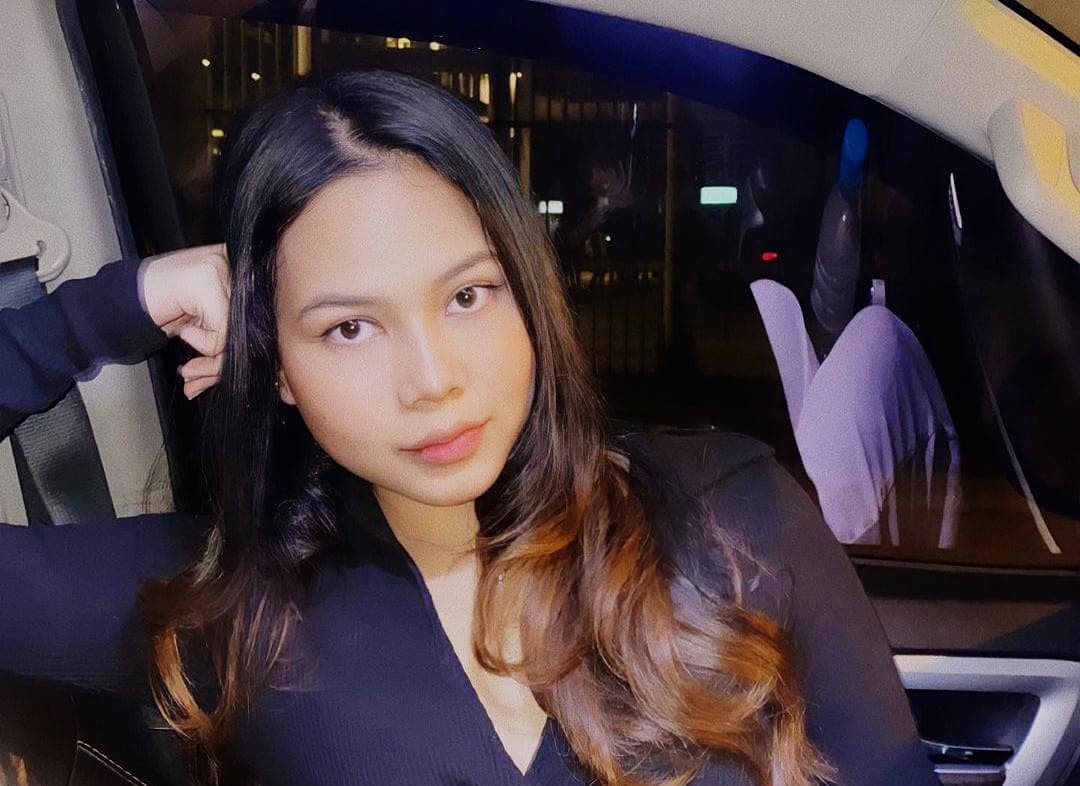 Inilah 5 Potret Cantik Jessi Putri, Adik Kandung Jefri Nichols yang Jarang Kesorot Inilah 5 Potret Cantik Jessi Putri, Adik Kandung Jefri Nichols yang Jarang Kesorot