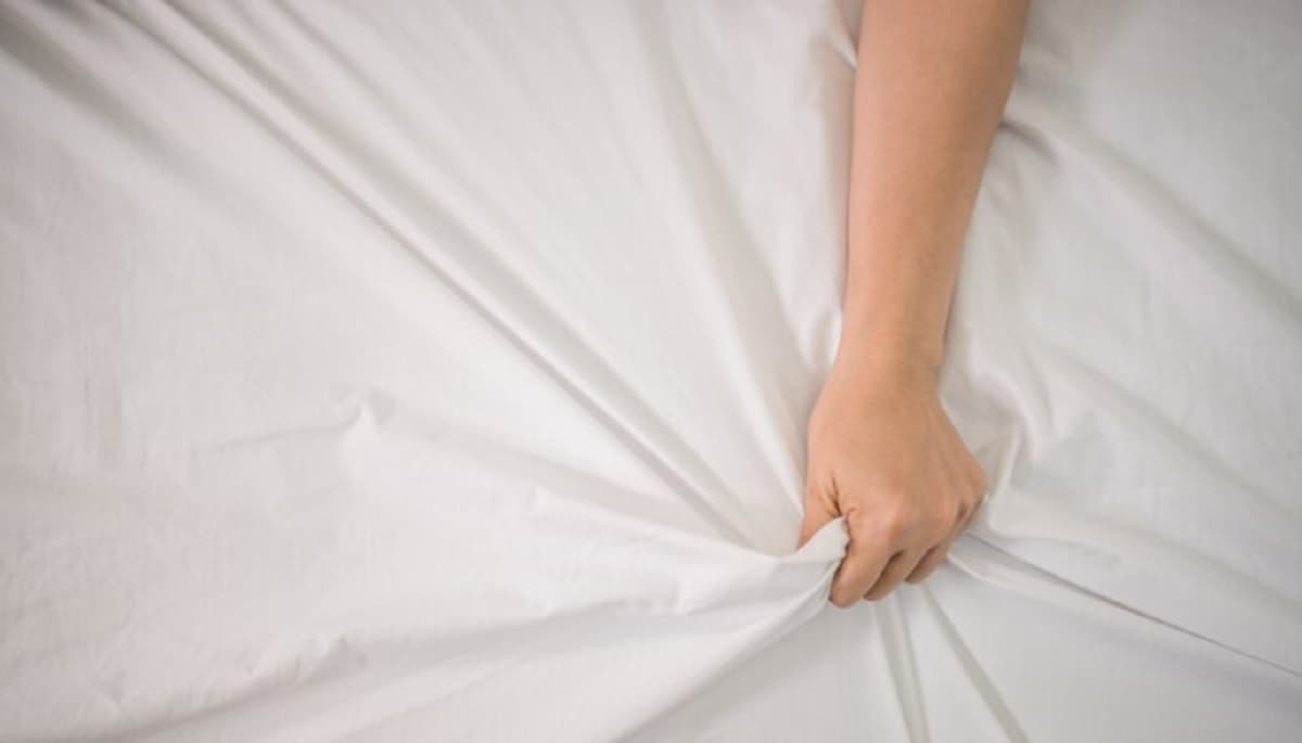 Viral! Siswi SMA di Cianjur Mesum Pakai Seragam Batik Sekolah Viral! Siswi SMA di Cianjur Mesum Pakai Seragam Batik Sekolah