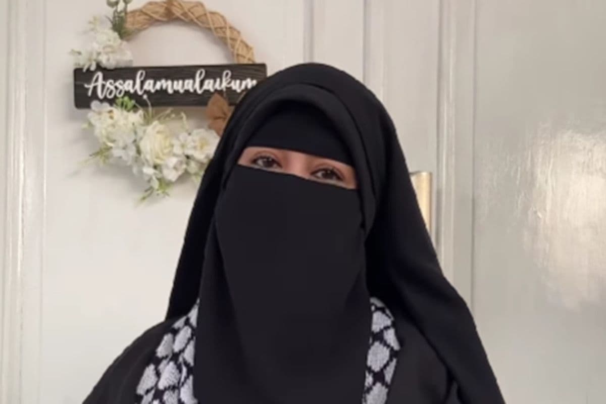 Umi Pipik Minta Adiba Khanza sama Egy Maulana Vikri Tinggal Terpisah: Hindari Konflik Mertua dan Menantu Umi Pipik Minta Adiba Khanza sama Egy Maulana Vikri Tinggal Terpisah: Hindari Konflik Mertua dan Menantu