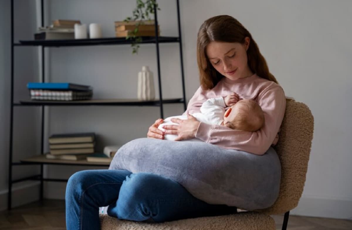 Berkaca dari Kasus Denise Chariesta, Ini Tips Cara Membuat ASI Lebih Banyak Berkaca dari Kasus Denise Chariesta, Ini Tips Cara Membuat ASI Lebih Banyak