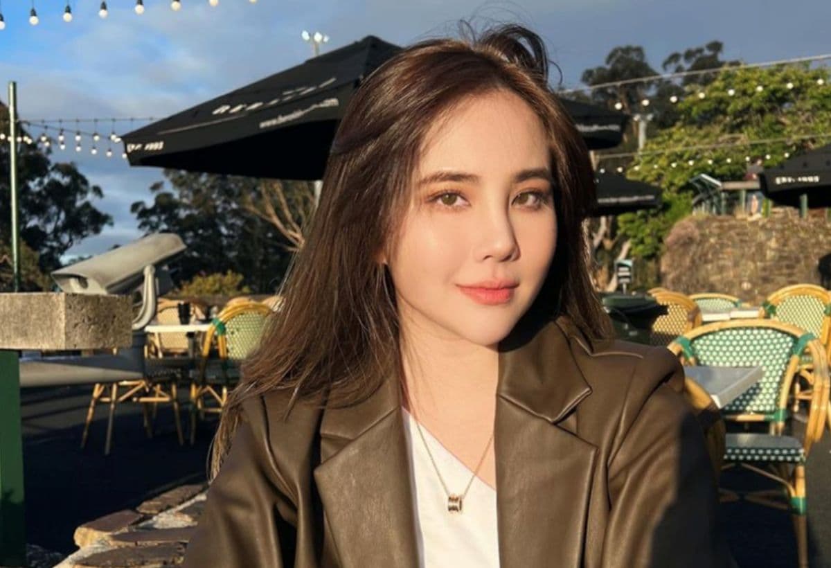 Potret dan Profil Agatha Chelsea, Mantan Penyanyi Cilik yang Punya Gaya Busana Elegant Potret dan Profil Agatha Chelsea, Mantan Penyanyi Cilik yang Punya Gaya Busana Elegant