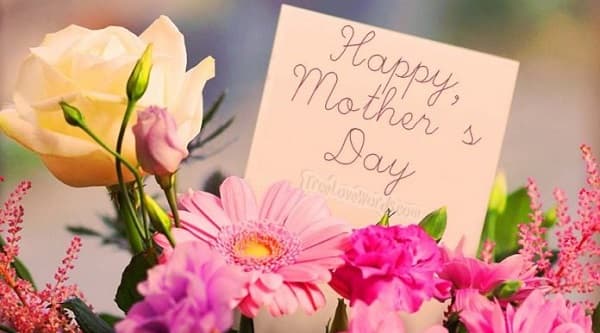 30 Ucapan Selamat Hari Ibu yang Menyentuh Hati dan Penuh Cinta 2023 30 Ucapan Selamat Hari Ibu yang Menyentuh Hati dan Penuh Cinta 2023