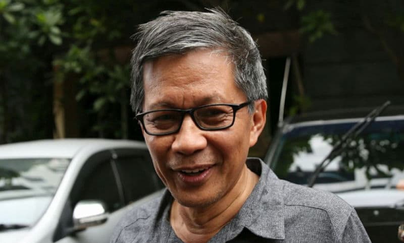 Humor Gus Dur: Jawaban Kocak Gus Dur saat Rocky Gerung Tak Serius Beragama Humor Gus Dur: Jawaban Kocak Gus Dur saat Rocky Gerung Tak Serius Beragama