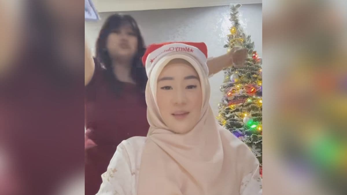 3 Artis Muslim Ikut Temani Keluarga Rayakan Natal