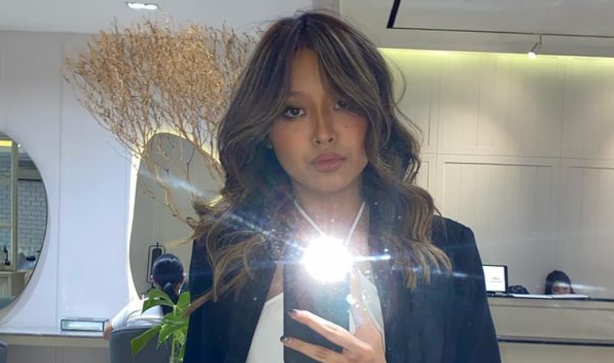 Michelle Ashley Merasa Tak Ada Hak Beri Restu di Pernikahan Pinkan Mambo Michelle Ashley Merasa Tak Ada Hak Beri Restu di Pernikahan Pinkan Mambo