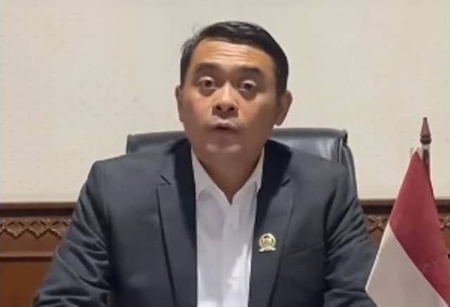 Setelah Viral Diduga Singgung Hijab, Senator Bali Arya Wedakarna Minta Maaf Setelah Viral Diduga Singgung Hijab, Senator Bali Arya Wedakarna Minta Maaf