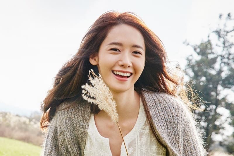 YoonA SNSD Lanjutkan Kontrak Eksklusif Bersama SM Entertainment