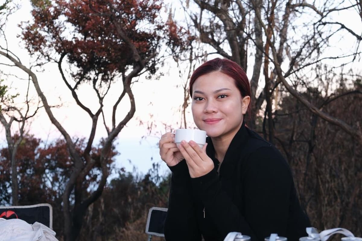 Hanum Mega ASMR Gepokan Uang, Netizen: Itu Duit Korban Reseller! Hanum Mega ASMR Gepokan Uang, Netizen: Itu Duit Korban Reseller!