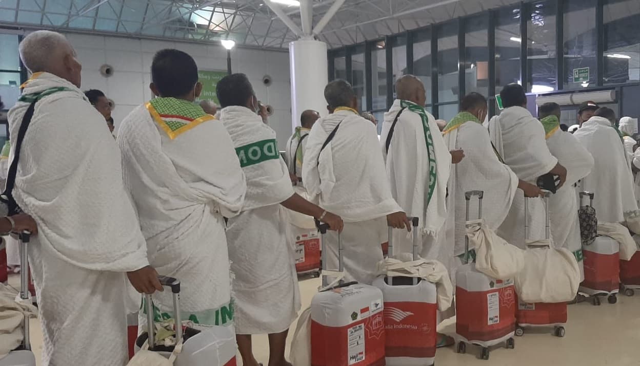 Lafaz Doa Haji Talbiyah Labbaik Allahumma Labbaik, Lengkap Arab dan Artinya Lafaz Doa Haji Talbiyah Labbaik Allahumma Labbaik, Lengkap Arab dan Artinya