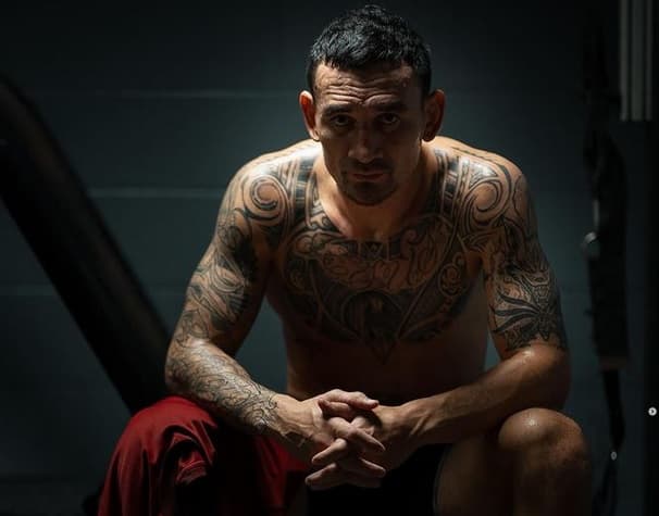 UFC 308: Max Holloway vs Ilia Topuria, Pertarungan Pemegang Gelar UFC dan BMF UFC 308: Max Holloway vs Ilia Topuria, Pertarungan Pemegang Gelar UFC dan BMF