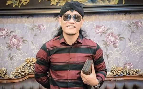 Berapa Tarif Mengundang Gus Miftah? Berapa Tarif Mengundang Gus Miftah?