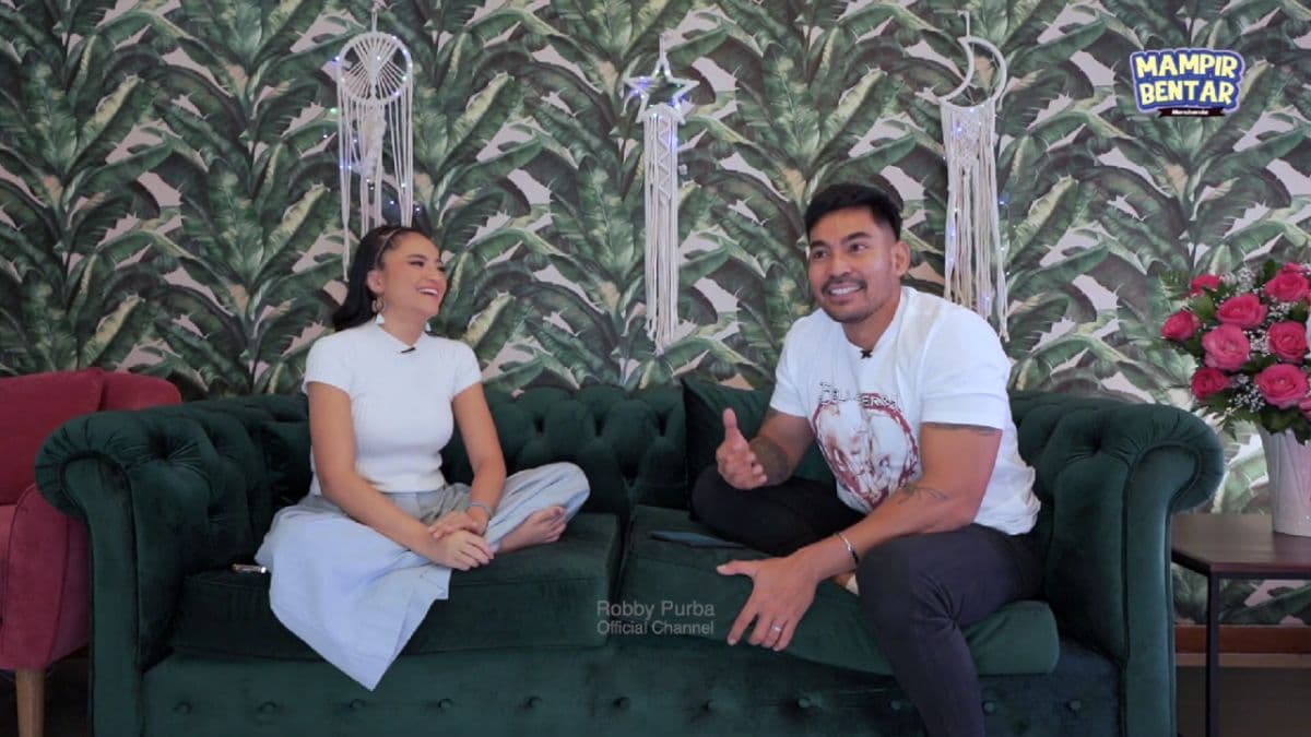 Marshanda Blak-blakan Tolak Operasi Plastik kepada Robby Purba Marshanda Blak-blakan Tolak Operasi Plastik kepada Robby Purba