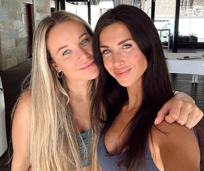 5 Istri Pembalap Top MotoGP yang Cantiknya Minta Ampun, Nomor 1 Dinikahi Saudara Sendiri! 5 Istri Pembalap Top MotoGP yang Cantiknya Minta Ampun, Nomor 1 Dinikahi Saudara Sendiri!