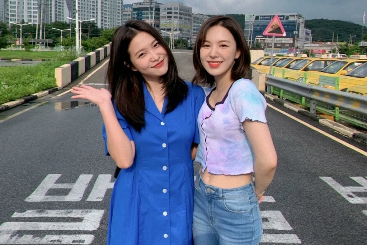 Wendy dan Yeri Red Velvet Resmi Keluar dari SM Entertainment Wendy dan Yeri Red Velvet Resmi Keluar dari SM Entertainment