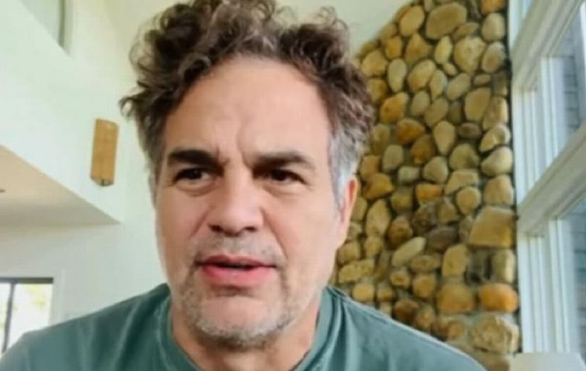 Mark Ruffalo Kecam Israel Atas Kelaparan dan Genosida di Gaza, Desak Dunia Bertindak Mark Ruffalo Kecam Israel Atas Kelaparan dan Genosida di Gaza, Desak Dunia Bertindak