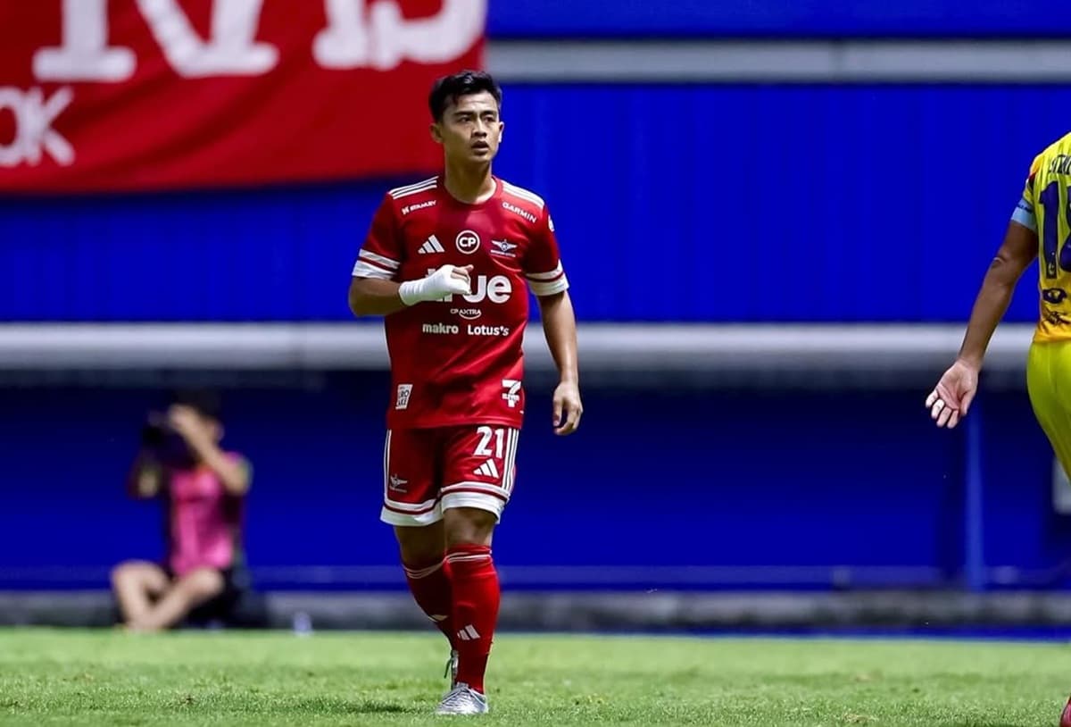 Segini Gaji Pratama Arhan di Bangkok United yang Kini Gugat Cerai Azizah Salsha Segini Gaji Pratama Arhan di Bangkok United yang Kini Gugat Cerai Azizah Salsha