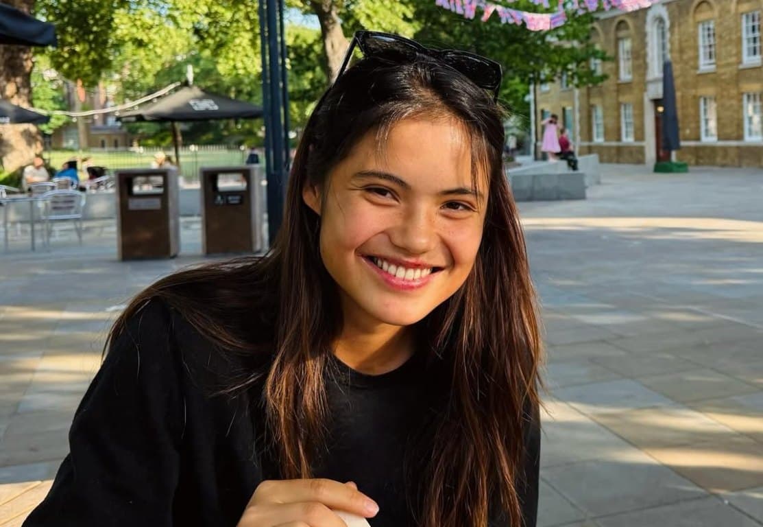 Kisah Petenis Supercantik Emma Raducanu, Juara US Open yang Bersahabat Akrab dengan Petenis Indonesia Aldila Sutjiadi Kisah Petenis Supercantik Emma Raducanu, Juara US Open yang Bersahabat Akrab dengan Petenis Indonesia Aldila Sutjiadi