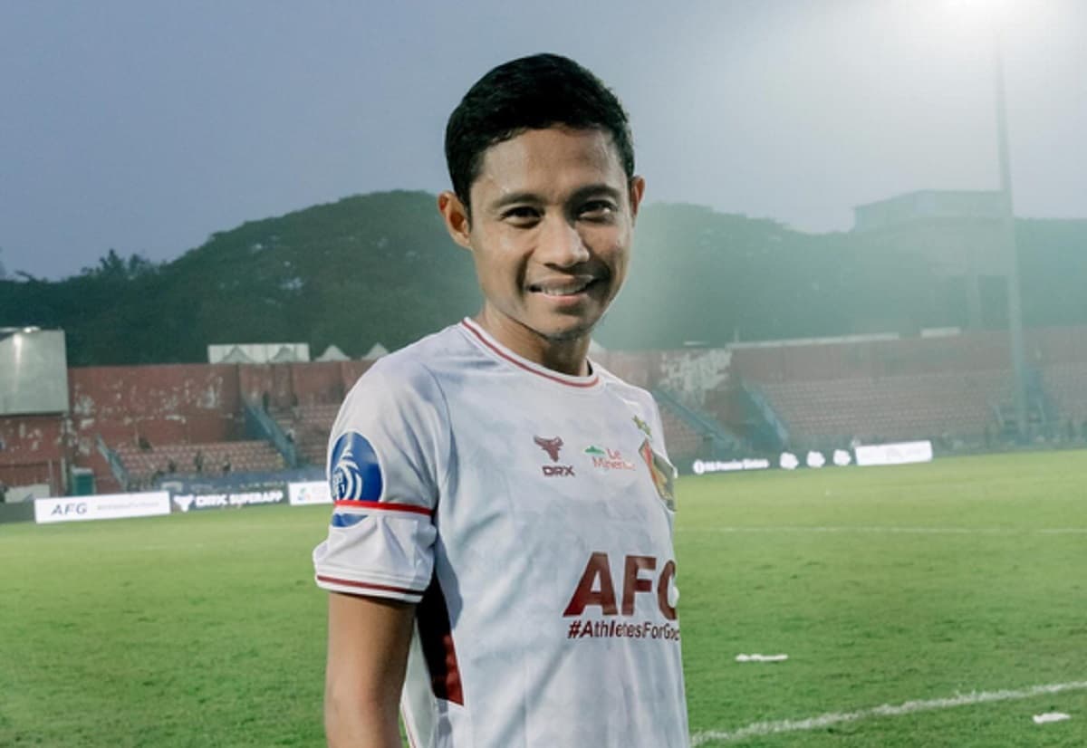 Bayaran Fantastis Eks Kapten Timnas Indonesia Evan Dimas Main Tarkam Tembus 3 Digit! Bayaran Fantastis Eks Kapten Timnas Indonesia Evan Dimas Main Tarkam Tembus 3 Digit!